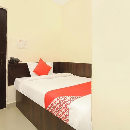 Hotel O Vasundhara Guest House Near Tankbund Secundurabad Kültér fotó
