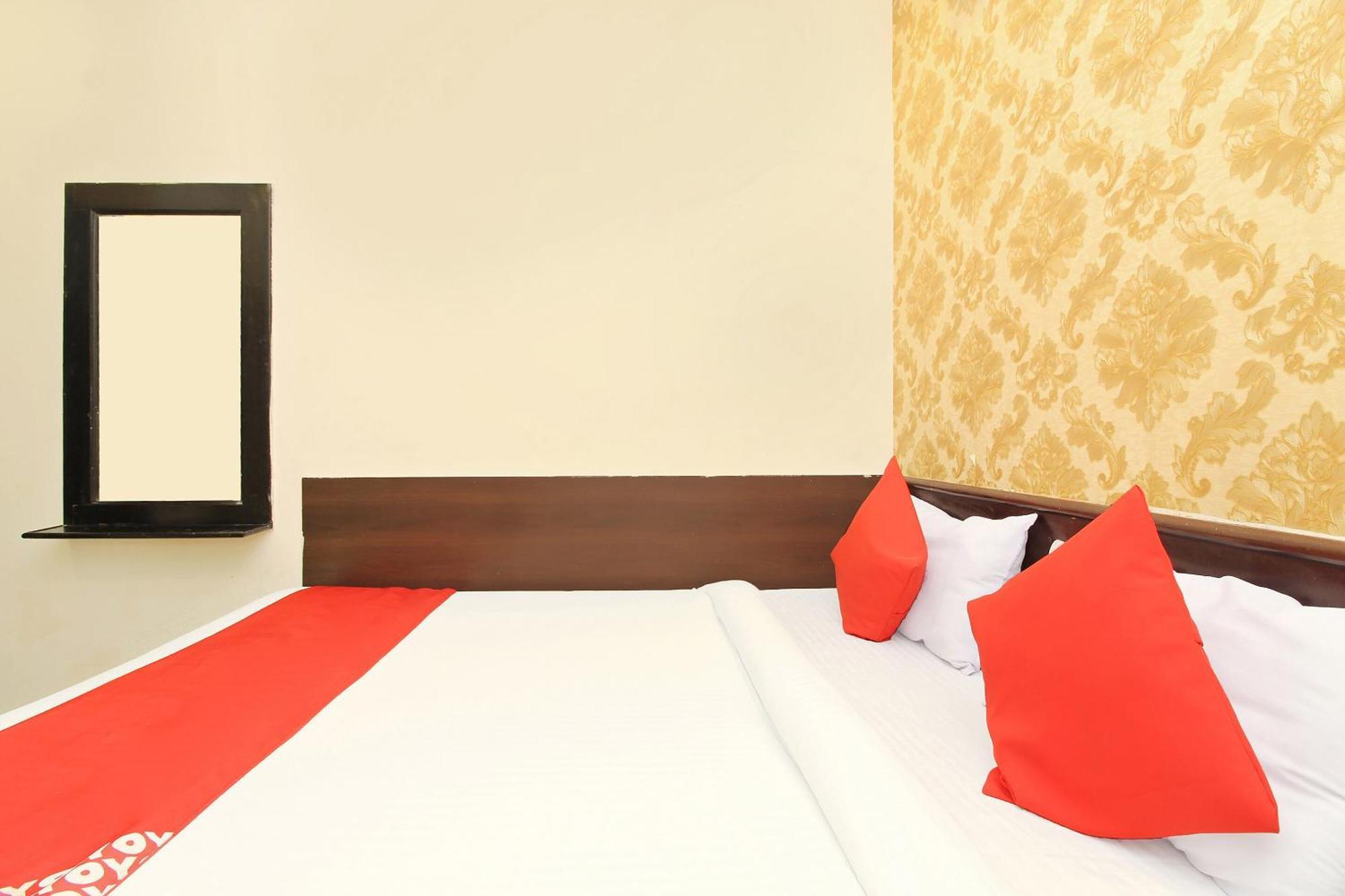 Hotel O Vasundhara Guest House Near Tankbund Secundurabad Kültér fotó